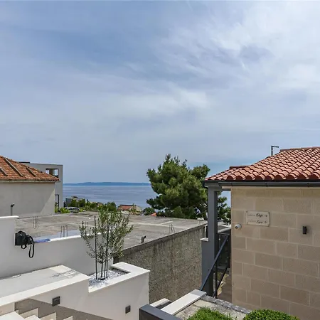 Apartments Vila Nadalina Delux Brela Exterior photo