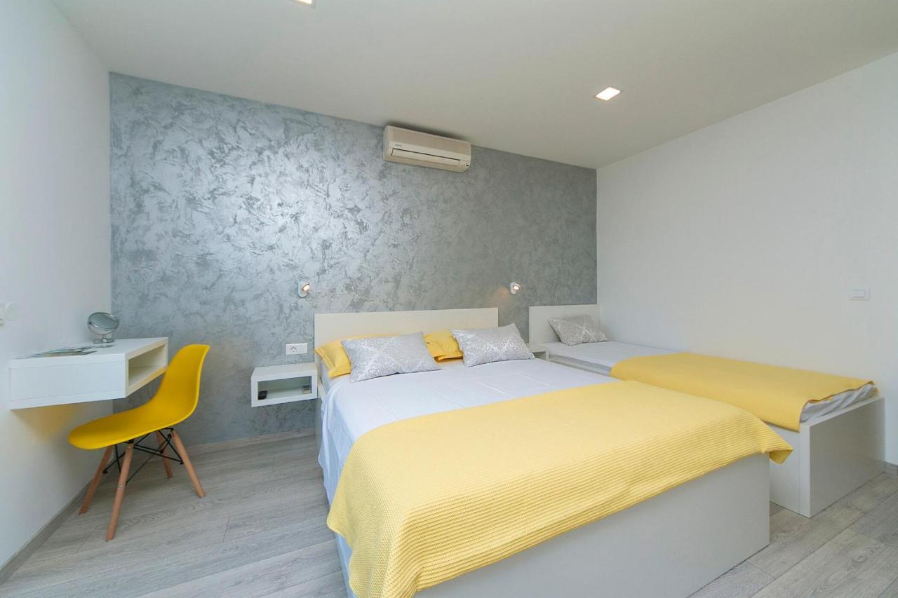 Apartment Nadalina Delux *