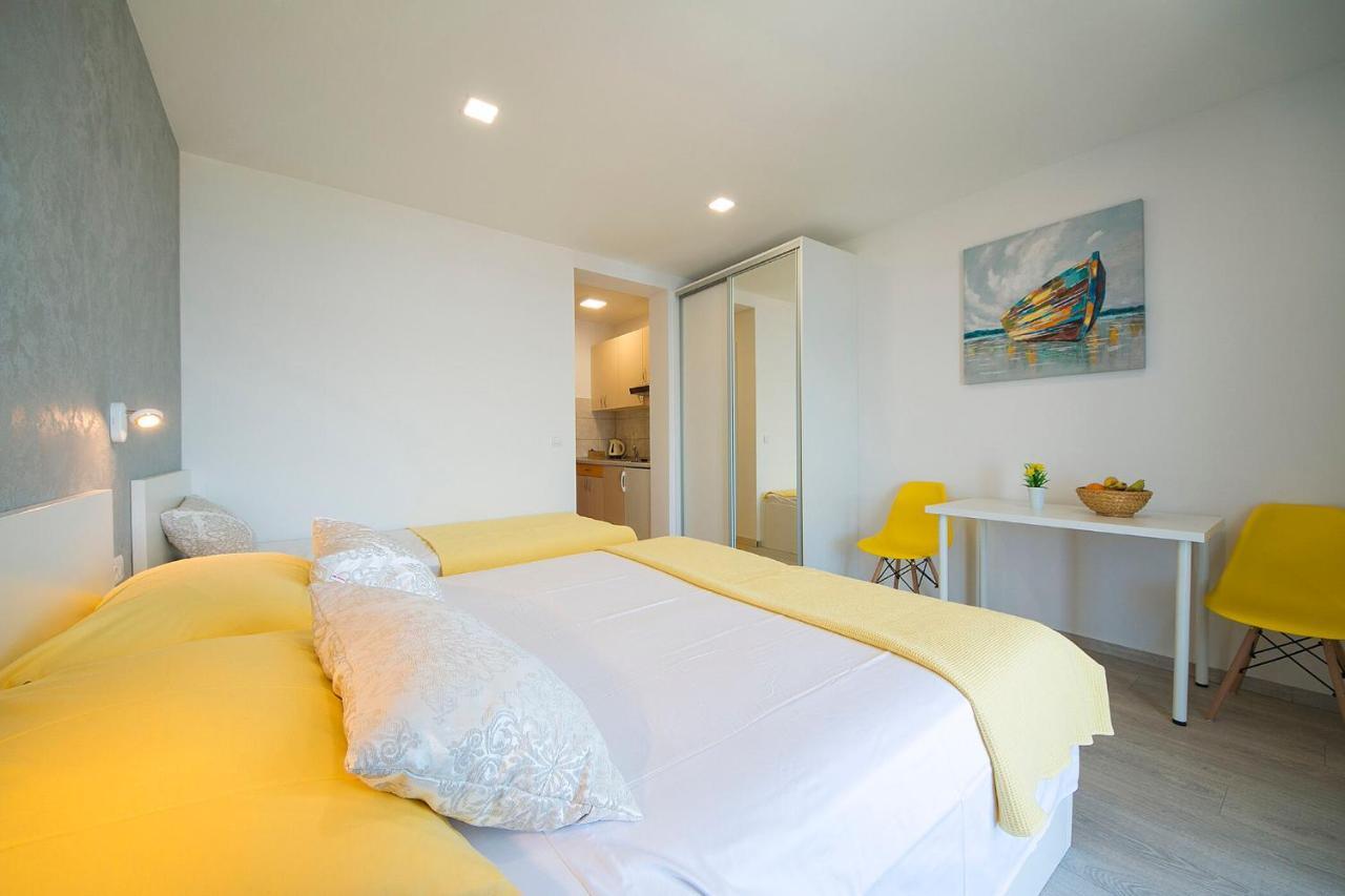 Nadalina Delux Apartament Brela