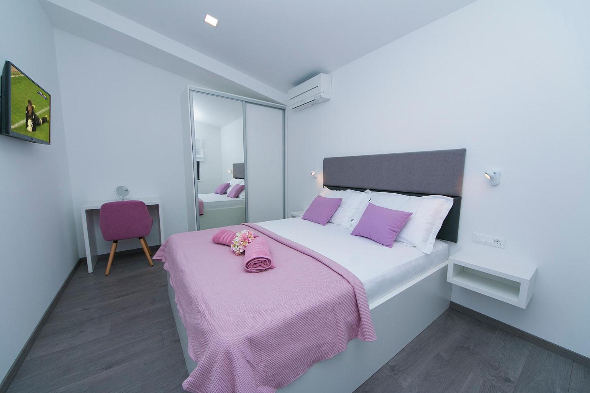 Apartment Nadalina Delux
